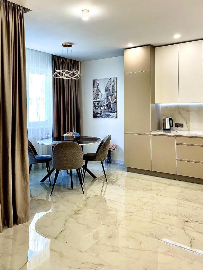 Жк Great Britain Apartment Lviv Buitenkant foto